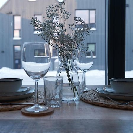 Modern Apartment In Henningsvær Exteriör bild