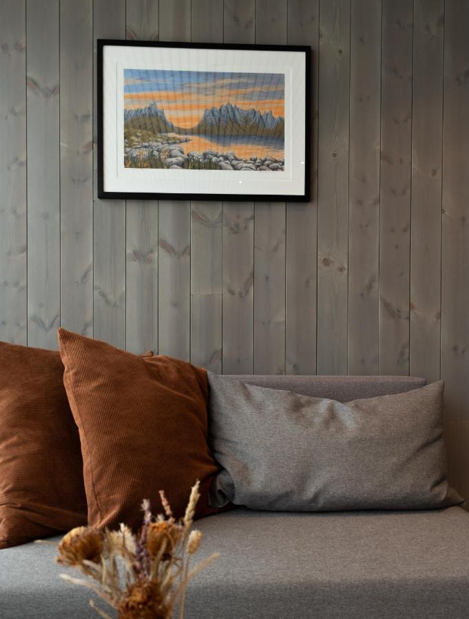 Modern Apartment In Henningsvær Exteriör bild