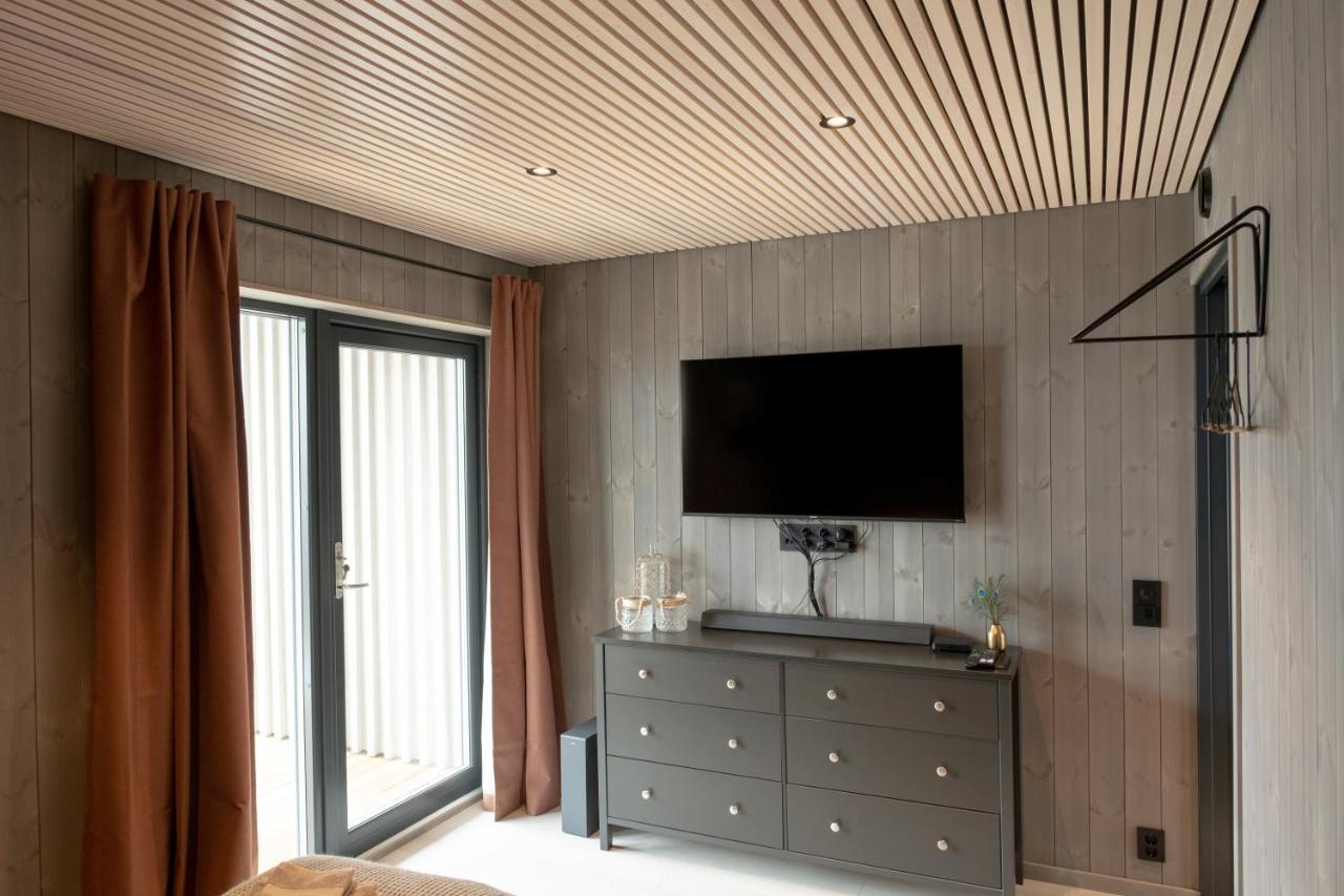 Modern Apartment In Henningsvær Exteriör bild